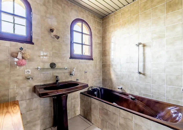 Maison Avec Jardin Proche *